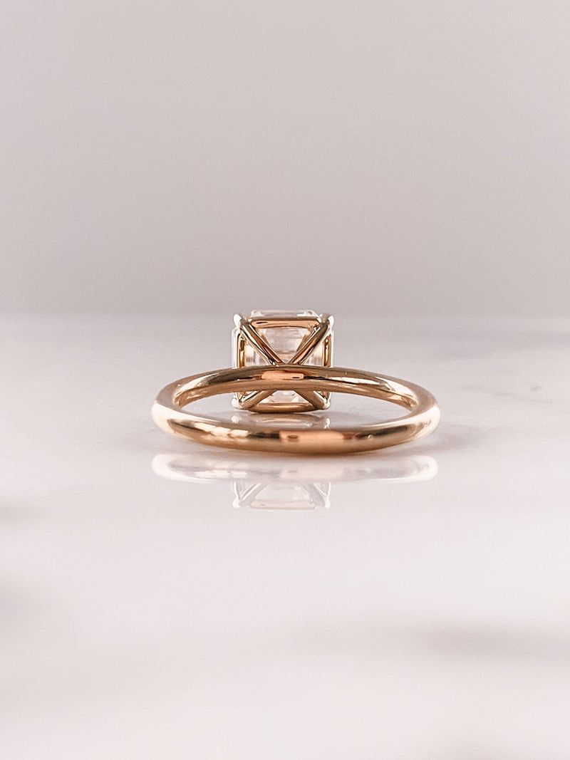 4.0CT Asscher Moissanite Solitaire Diamond Engagement Ring