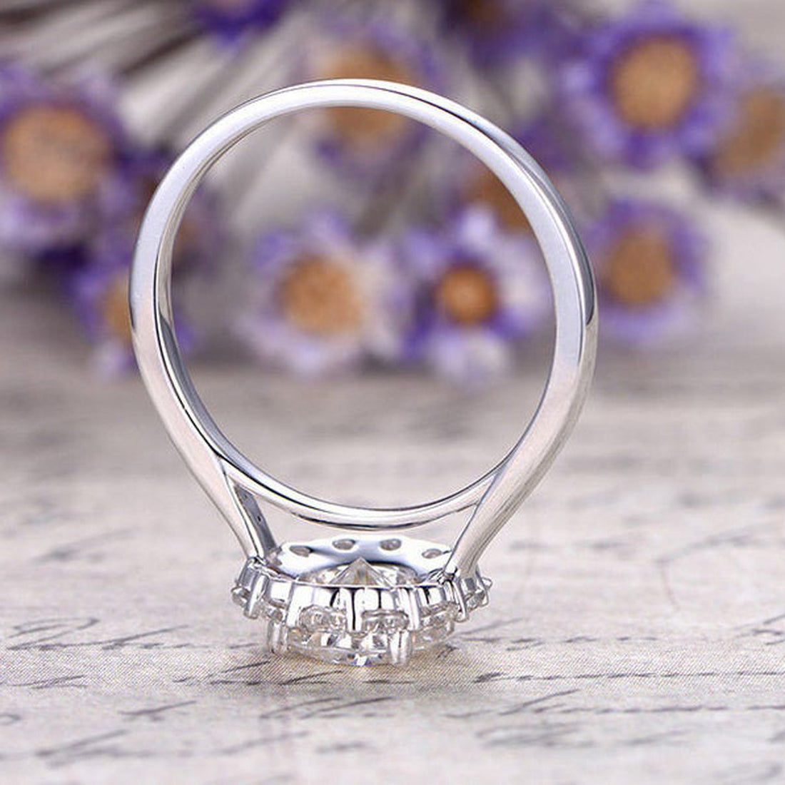 1.25CT Floral Round Brilliant Cut Halo Moissanite Engagement Ring
