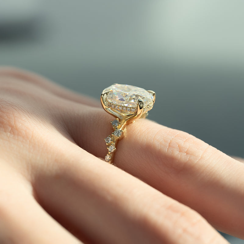 2.0 -4.0 CT Oval Cut CVD Diamond Hidden Halo & Pave Engagement Ring