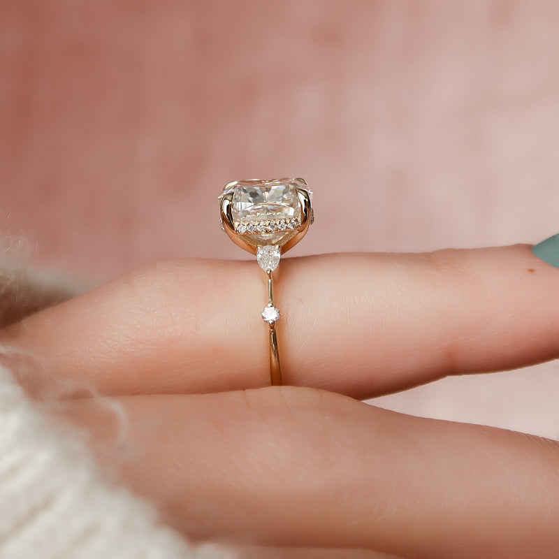 2.0 - 3.0 CT Cushion Cut CVD Diamond Hidden Halo Engagement Ring