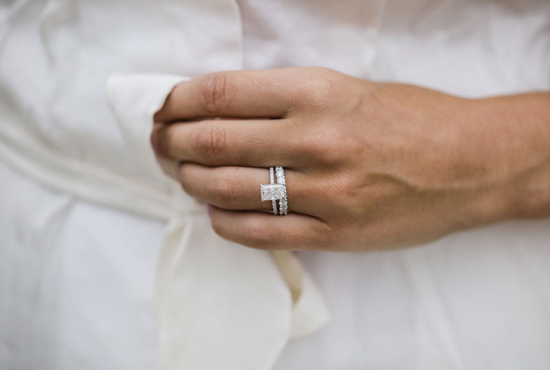 2.0CT Radiant Cut Moissanite Hidden Halo Engagement Ring