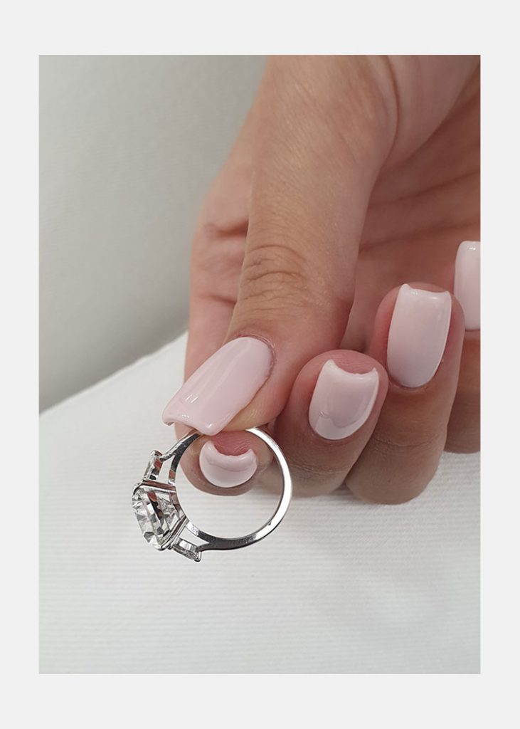 4.0ct Pear Cut Moissanite 3 Stones Engagement Ring