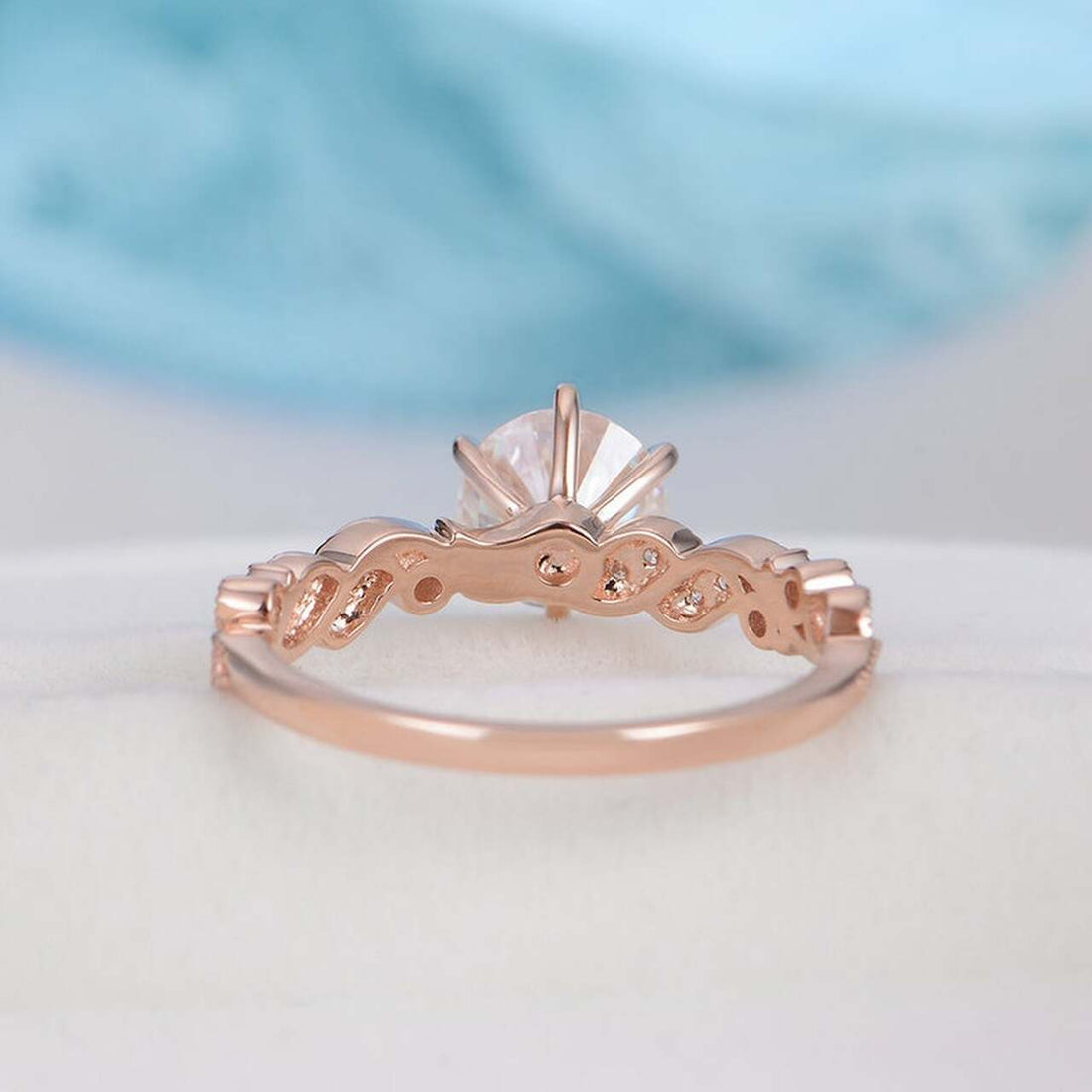 1.0CT Round Cut Art Deco Pave Style Moissanite Engagement Ring