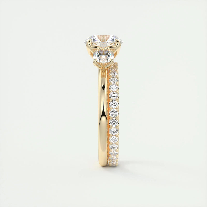 2.4 Ct Round Three Stone Moissanite Diamond Engagement Ring