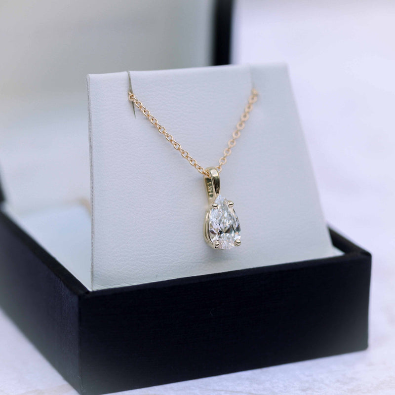 0.50CT-1.0CT Pear Cut Moissanite Solitaire Layering Necklace