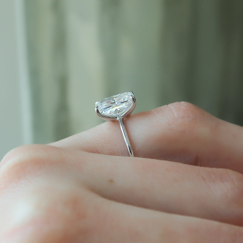 2.0 - 4.0  CT Radiant Cut CVD Diamond Solitaire Engagement Ring