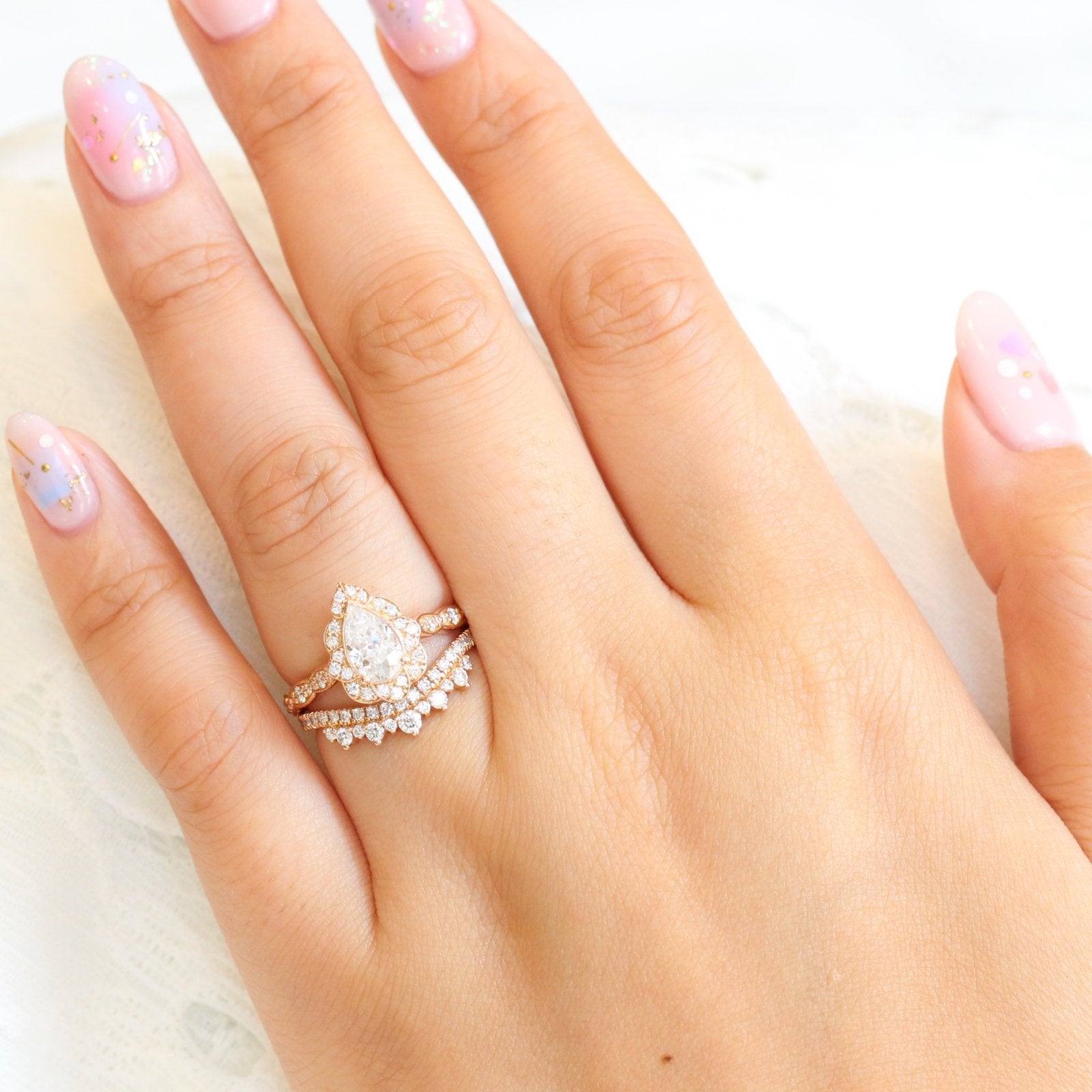 1.0CT Pear Cut Moissanite Vintage Halo Bridal Ring Set