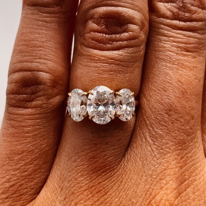 3.0CT Oval Moissanite 3 Stones Diamond Engagement Ring