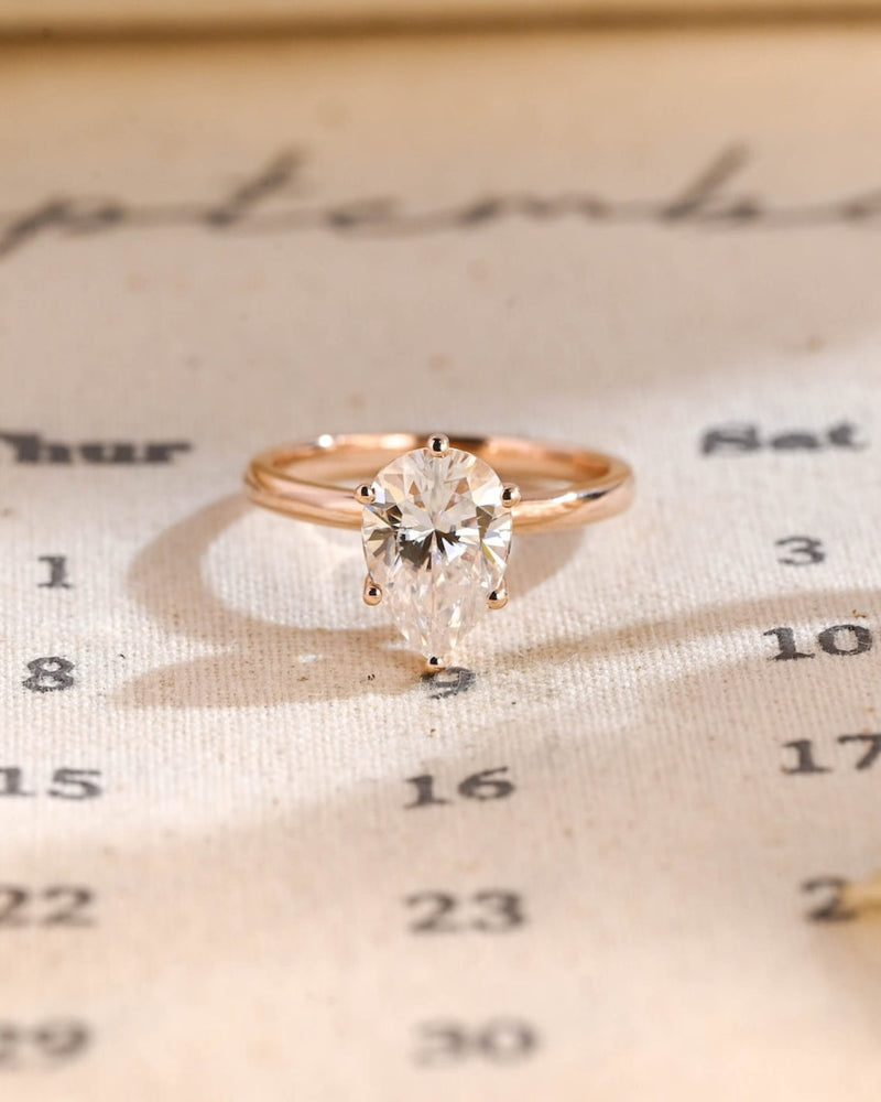 1.0 - 3.0 CT Pear CVD Diamond Solitaire Engagement Ring