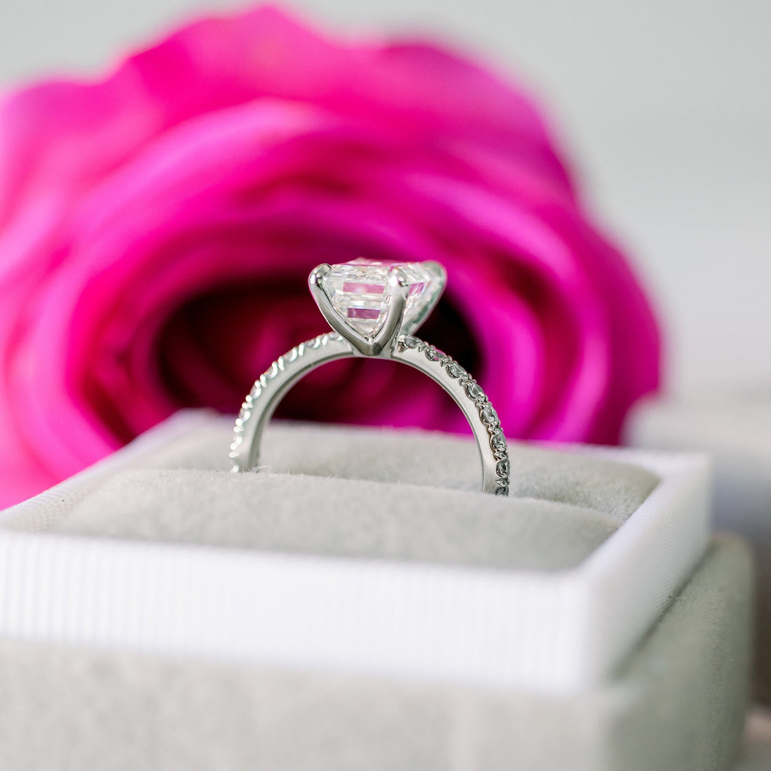 2.0CT Emerald Moissanite Pave Setting Engagement Ring