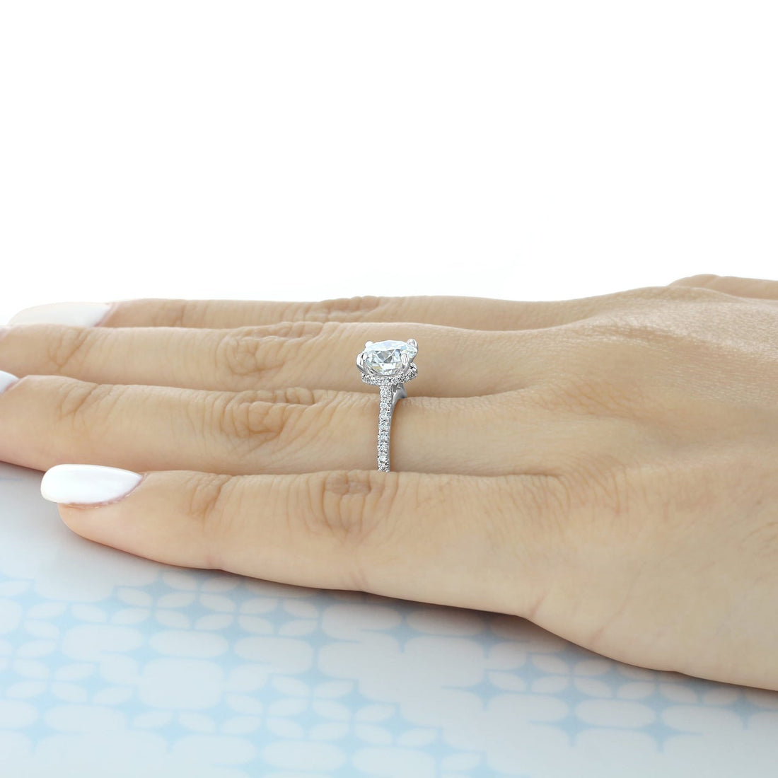 1.5CT Round Cut Hidden Halo Moissanite Engagement Ring
