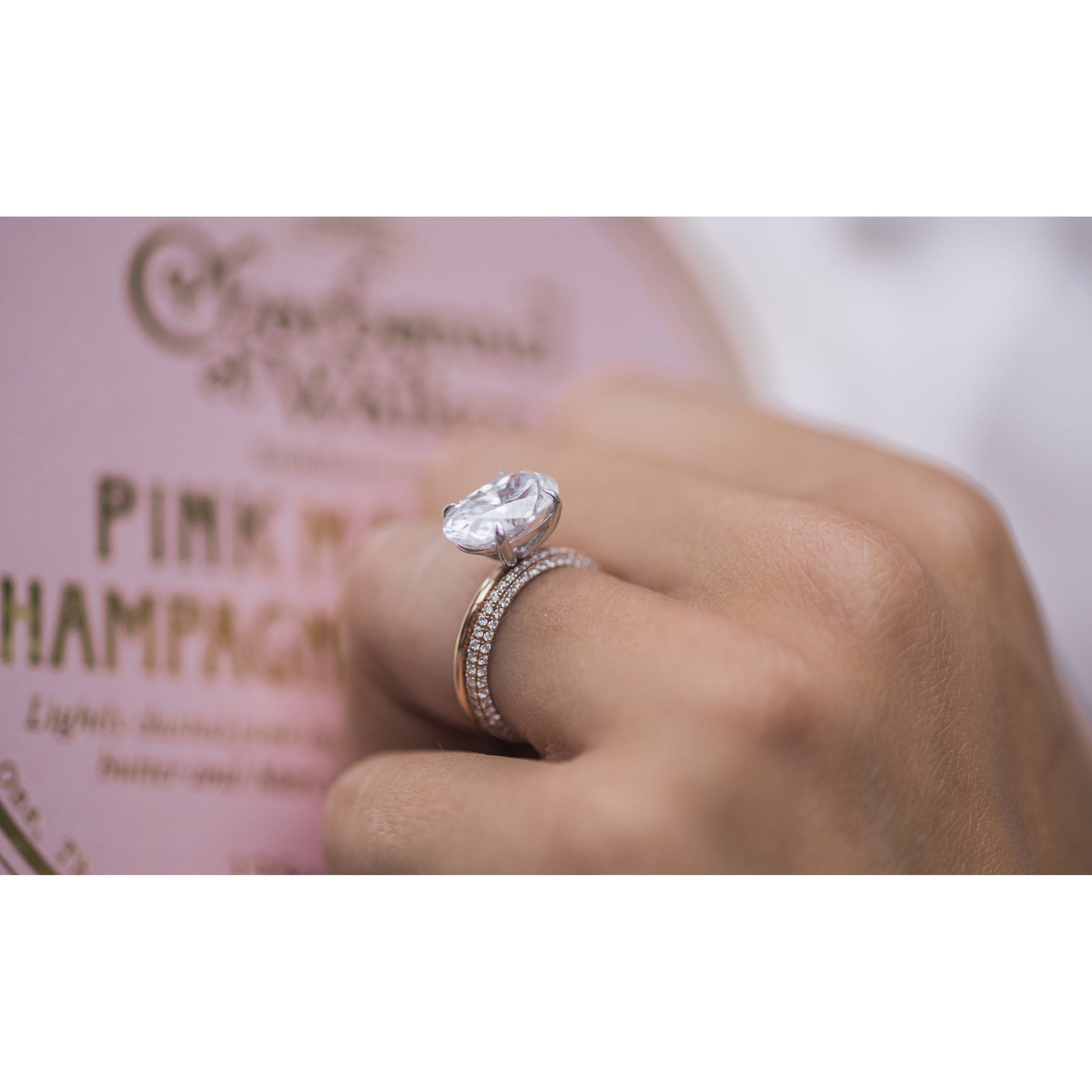 4.0CT East-West Oval Moissanite Solitaire Engagement Ring