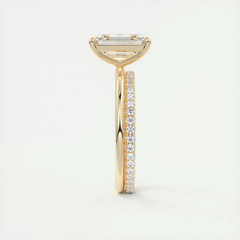 2.0 Ct Emerald Solitaire Moissanite Diamond Engagement Ring