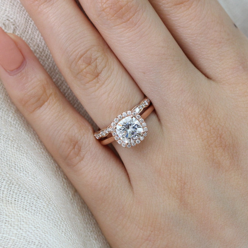 1.65CT Cushion Cut Moissanite Halo Bridal Ring Set