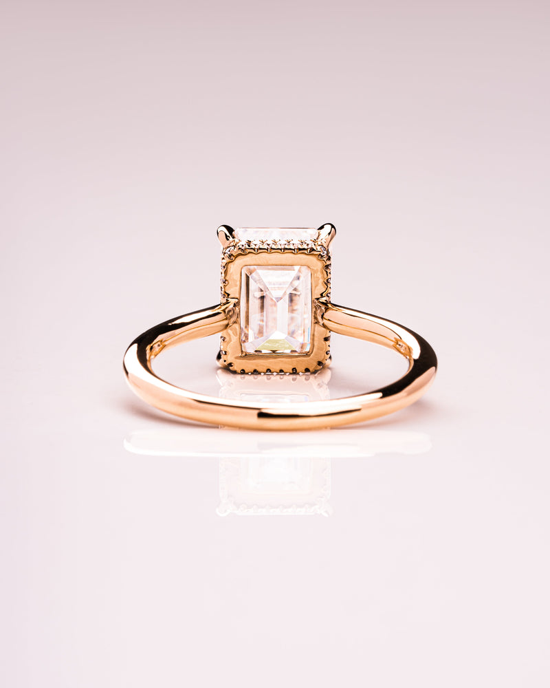 1.30 - 3.30 CT Emerald CVD Diamond Hidden Halo Engagement Ring