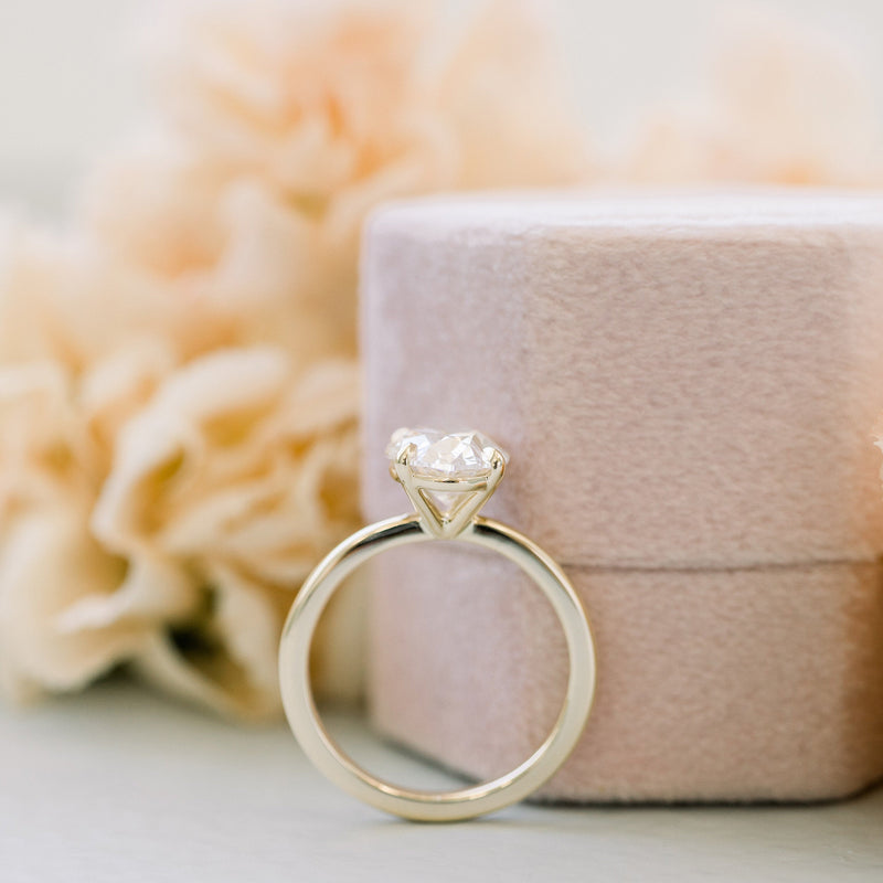 2.0ct Oval Cut Solitaire Diamond 14K Gold Engagement Ring