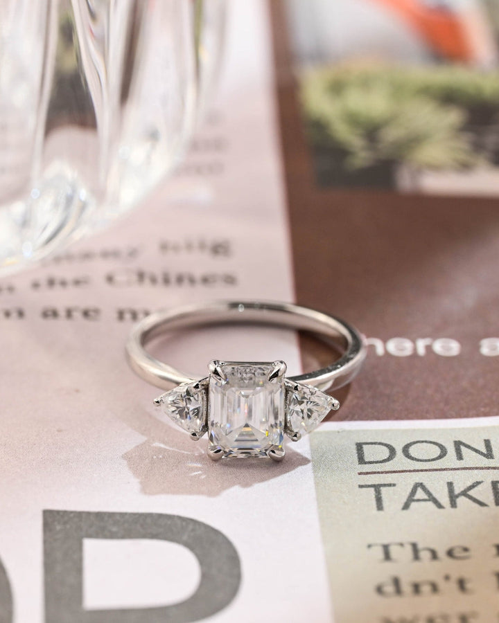 1.0-3.0 CT Emerald  CVD Diamond Three Stone Style Engagement Ring