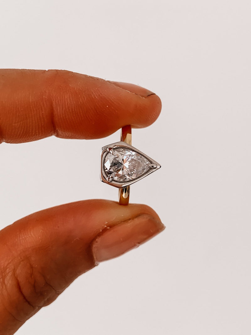 1.50 CT  Pear Cut Solitaire Style Moissanite Engagement Ring