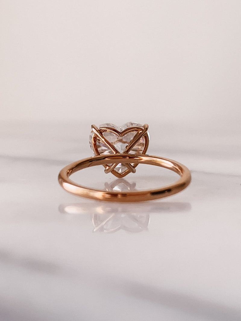 2.0 CT Heart Cut Moissanite Solitaire Diamond Engagement Ring