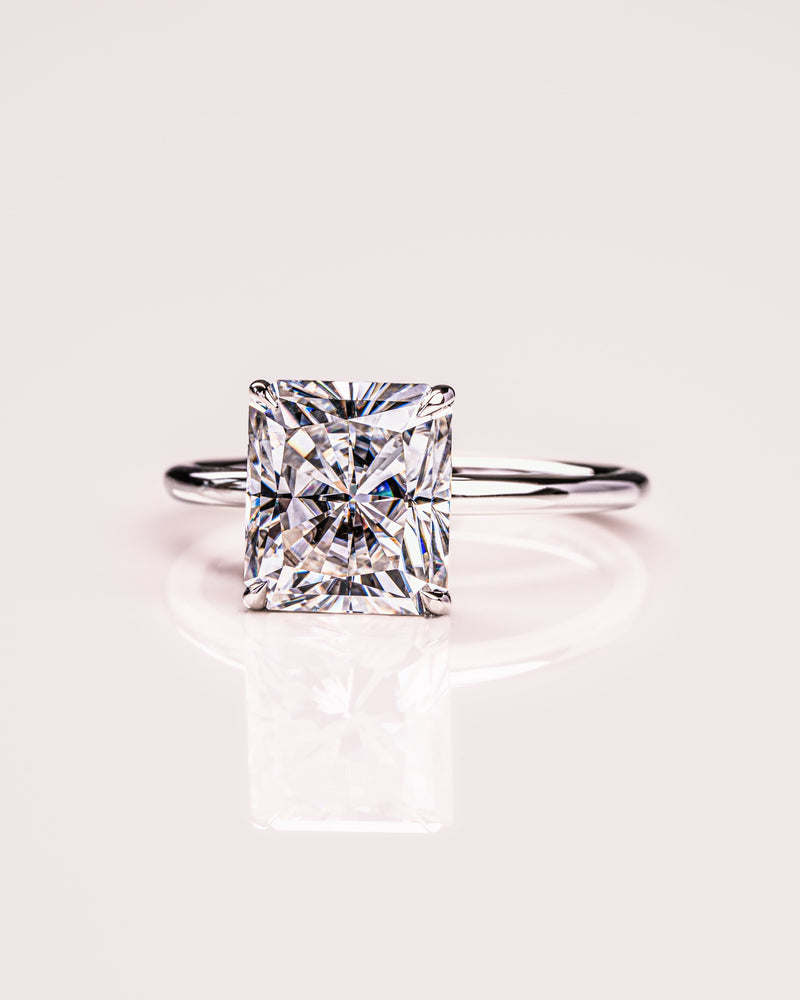 1.43 - 3.43 CT Radiant CVD Diamond Solitaire Engagement Ring