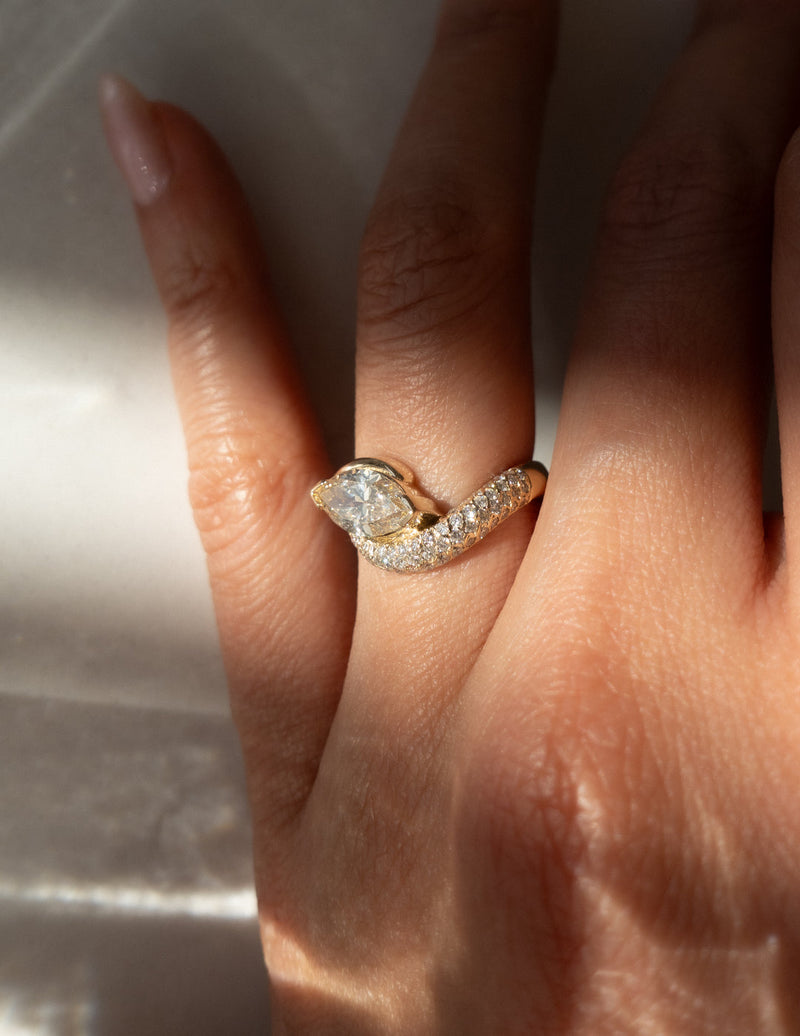 1.50CT-2.50CT Marquise Cut Moissanite Diamond Unique Pave Engagement Ring