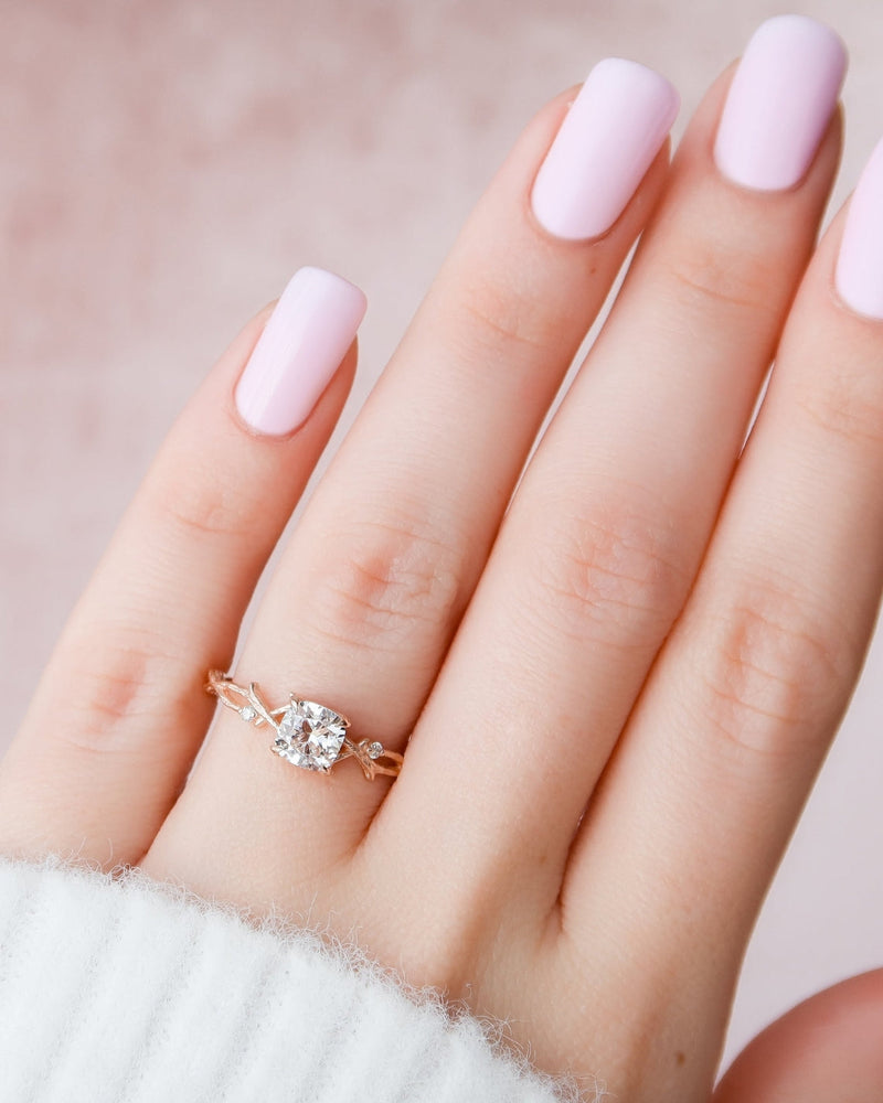 1.50 - 3.50 CT Cushion Cut CVD Diamond twig Engagement Ring