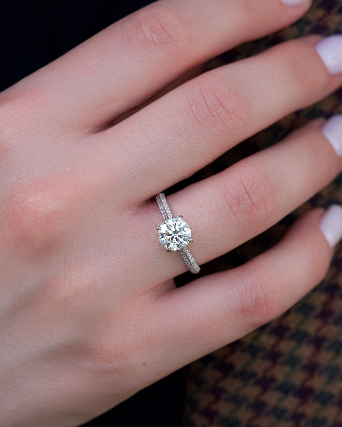 2.0 - 4.0 CT Round Cut CVD Diamond Hidden & Pave Engagement Ring