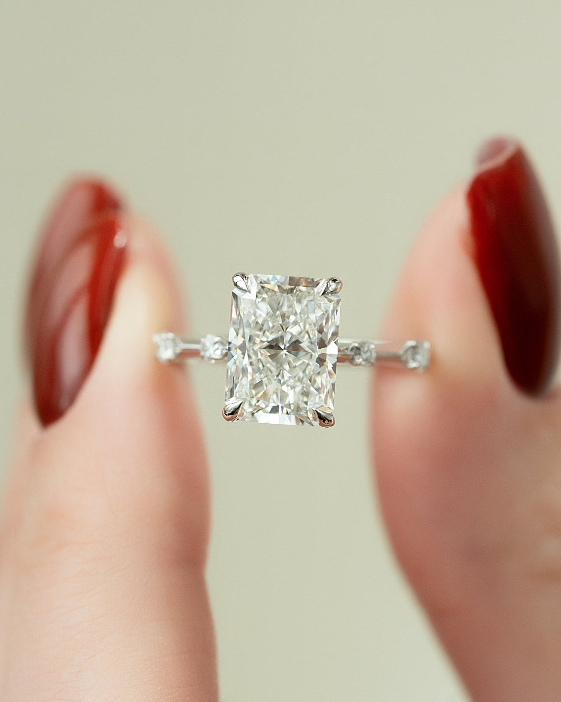2.0 - 4.0  CT Radiant Cut CVD Diamond Dainty Engagement Ring
