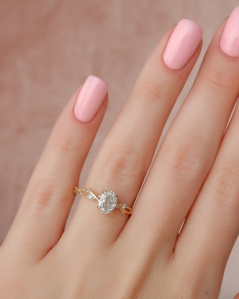 2.0 -4.0 CT Oval Cut CVD Diamond Twig Setting Engagement Ring