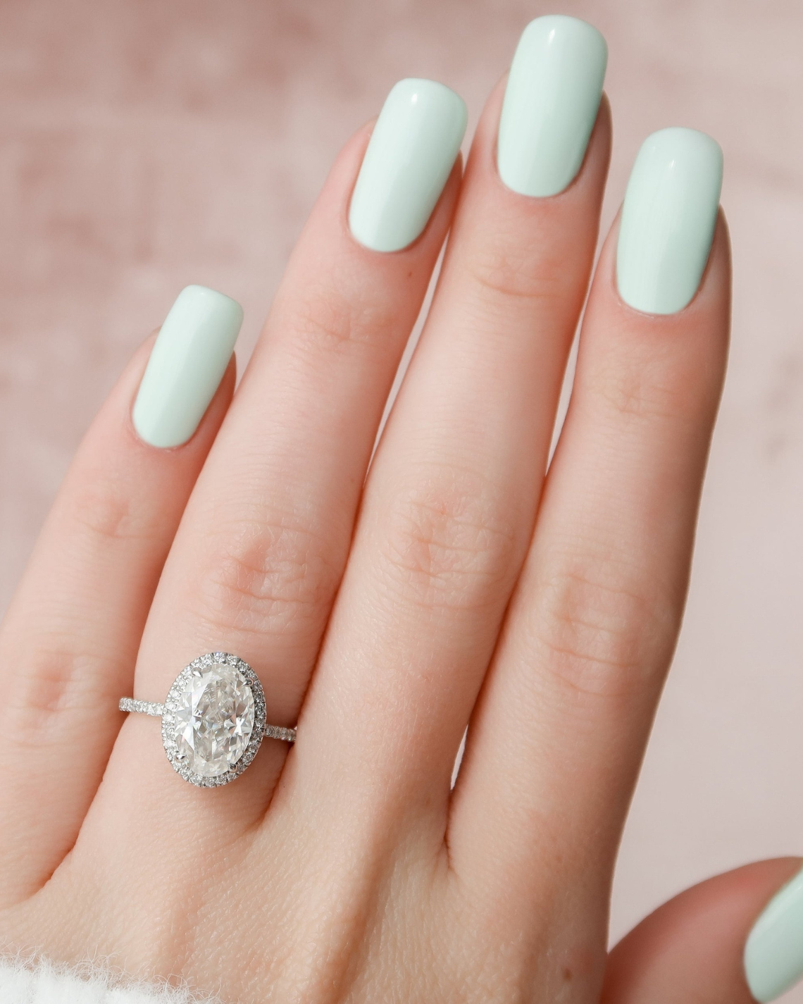 2.0 - 4.0 CT Oval Cut CVD Diamond Halo & Pave Engagement Ring