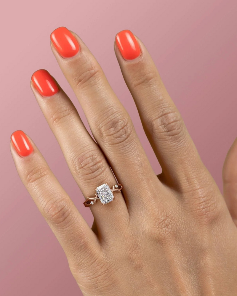 2.0 - 4.0  CT Radiant Cut CVD Diamond twig Engagement Ring