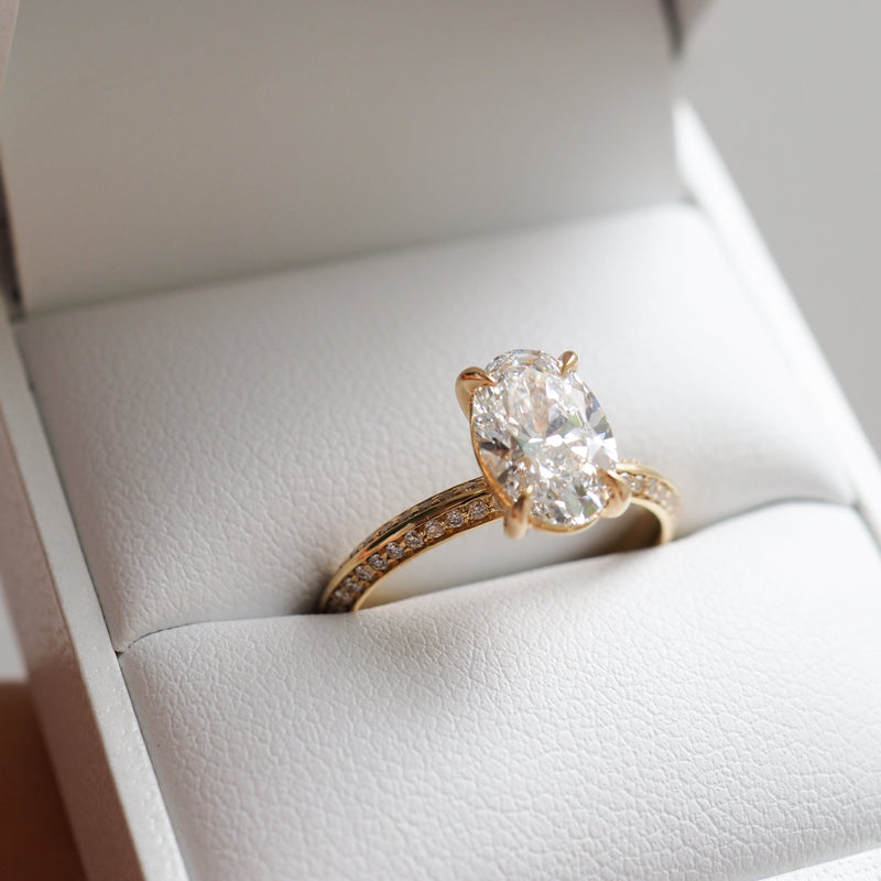 1.53 -2.50 Carats Oval Shaped CVD Diamond Pave Style Engagement Ring