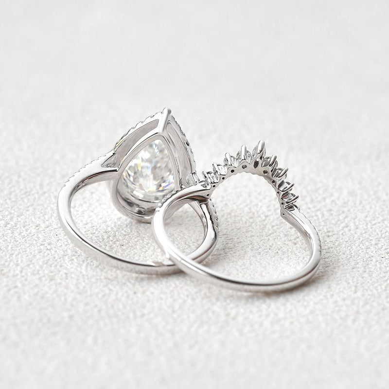 3.44CT Pear Cut Moissanite Halo Bridal Ring Set