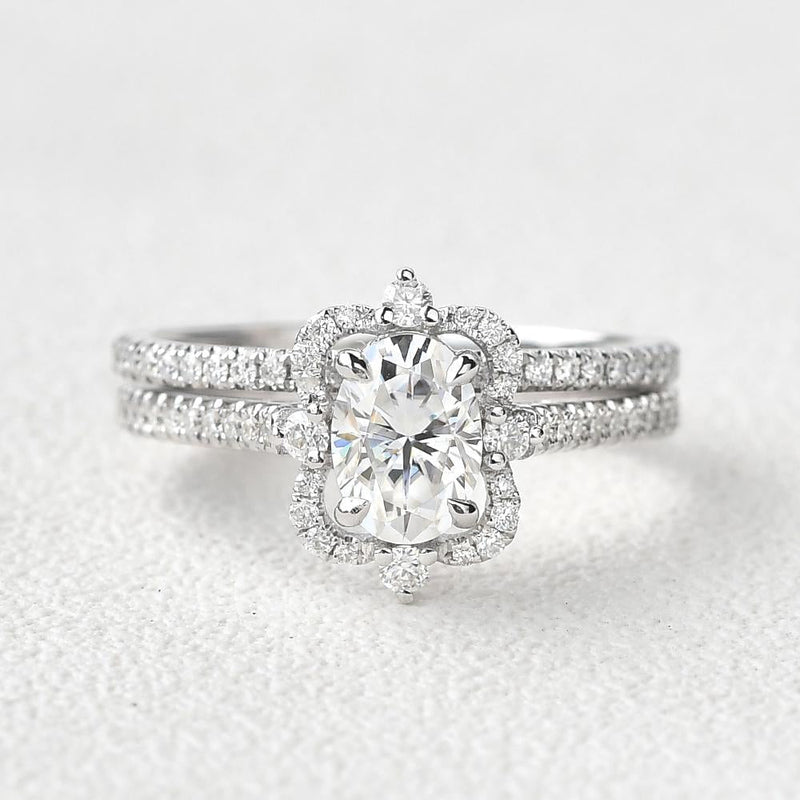 1.21CT Oval Cut Moissanite Vintage Halo Bridal Ring Set