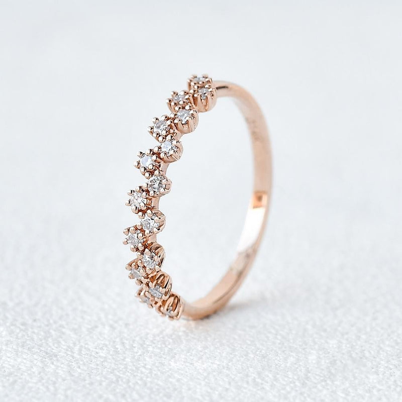 0.17CTW Round Brilliant Cut Unique Anniversary Wedding Band