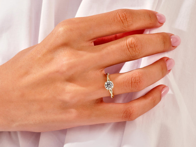 Twist Moissanite Engagement Ring (1.00 CT)
