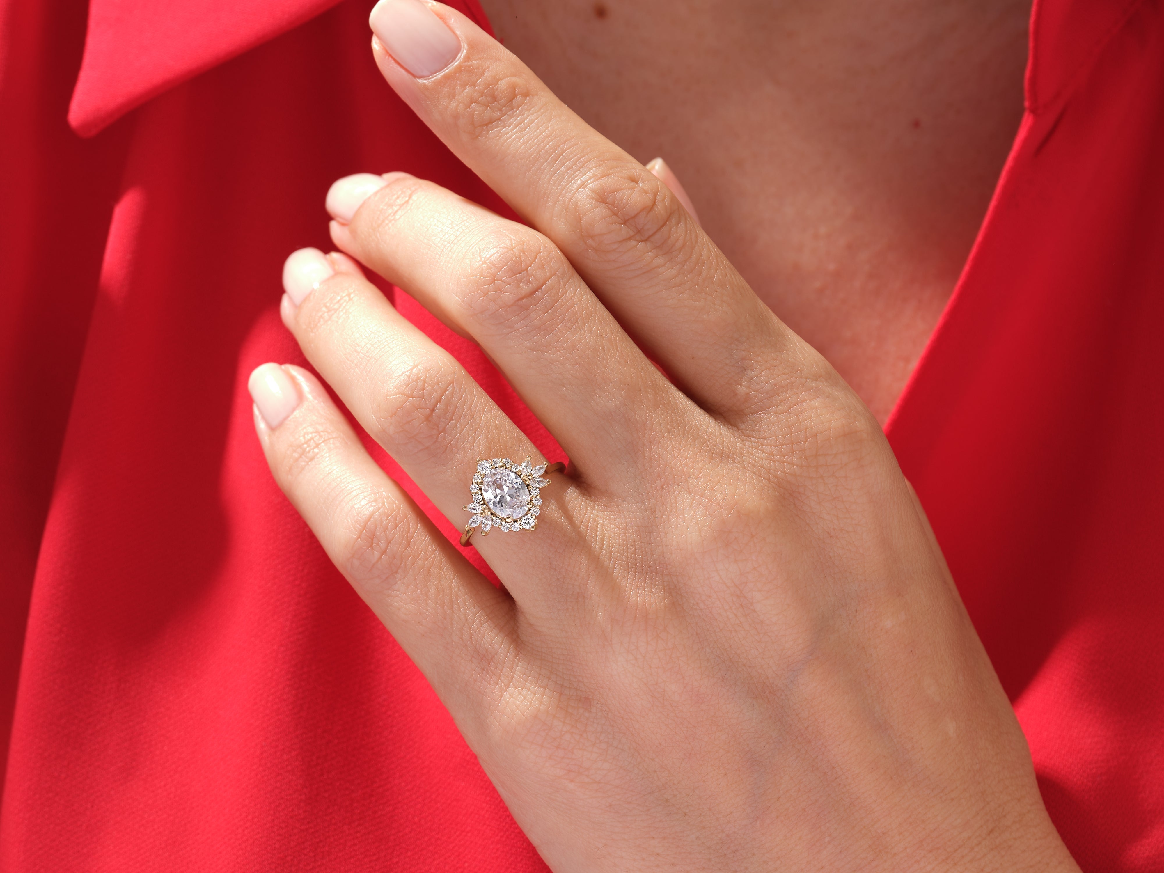 Vintage Halo Oval Moissanite Engagement Ring (1.50 CT)