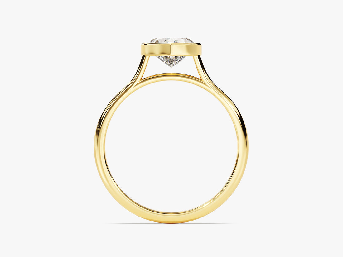Bezel Heart Moissanite Engagement Ring (1.00 CT)