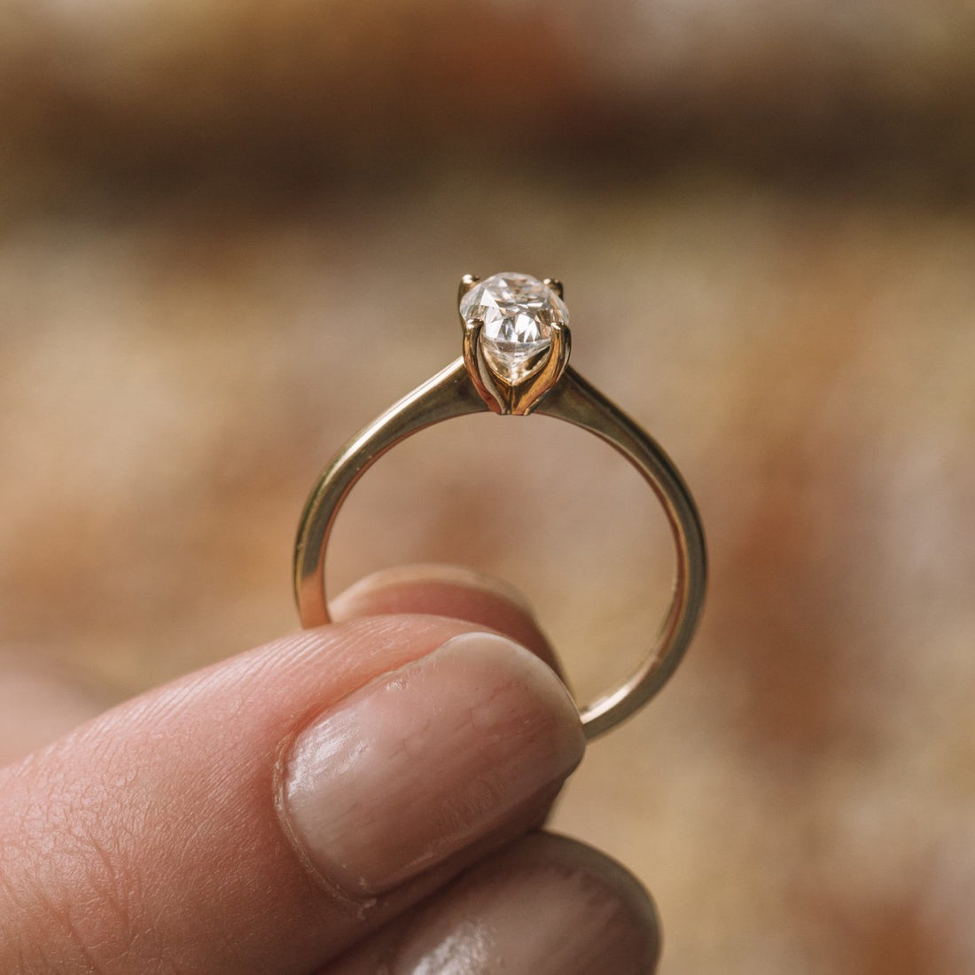 0.85ct Oval Cut Solitaire Style Moissanite Engagement Ring