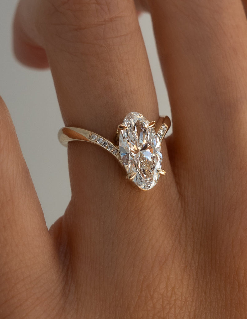 1.50CT-2.50CT Elongated Oval Cut Moissanite Pave Diamond Eve Engagement Ring