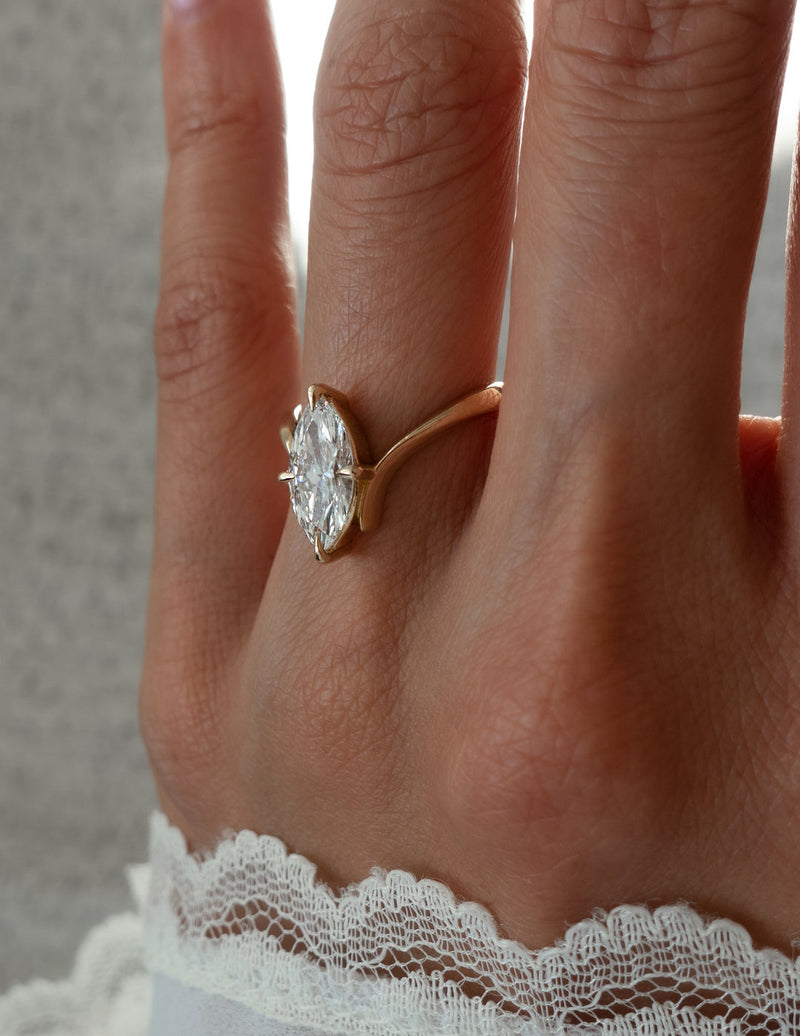 1.25CT-2.0CT Marquise Cut Moissanite Unique Engagement Ring