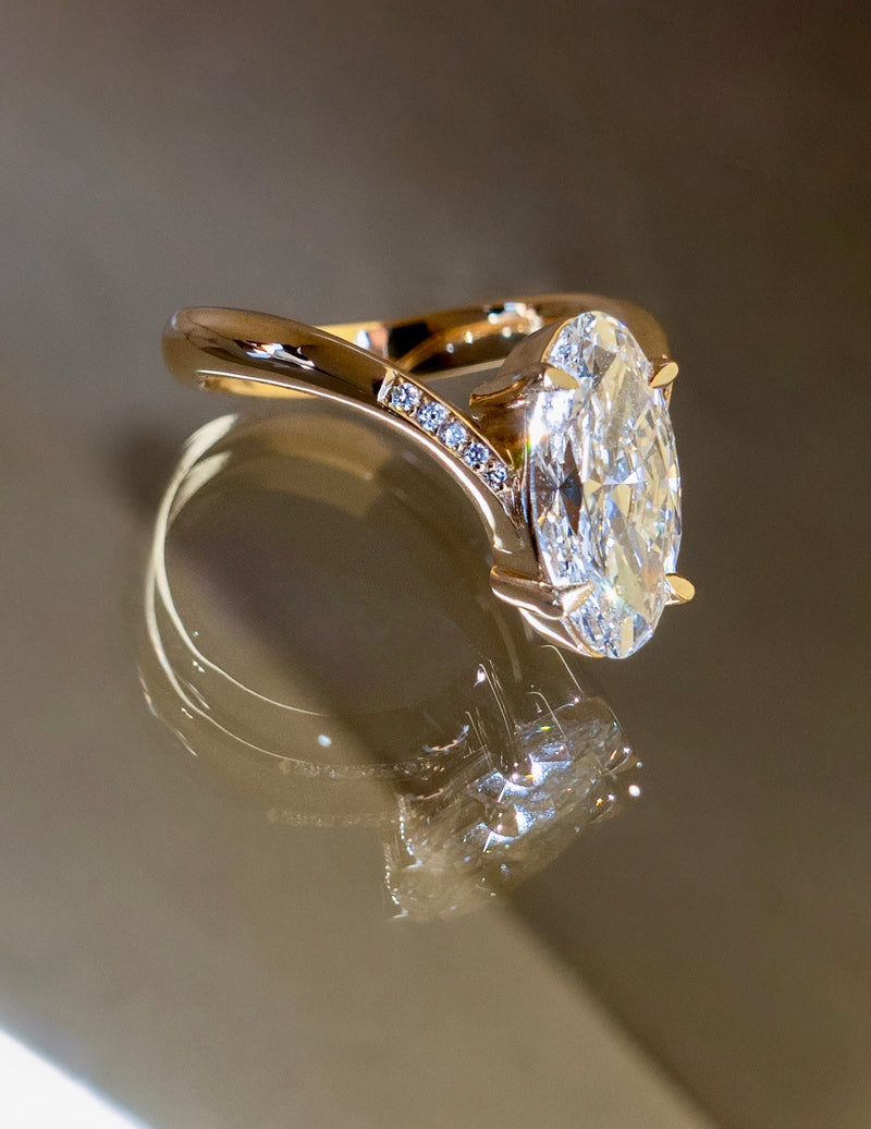 1.50CT-2.50CT Elongated Oval Cut Moissanite Pave Diamond Eve Engagement Ring