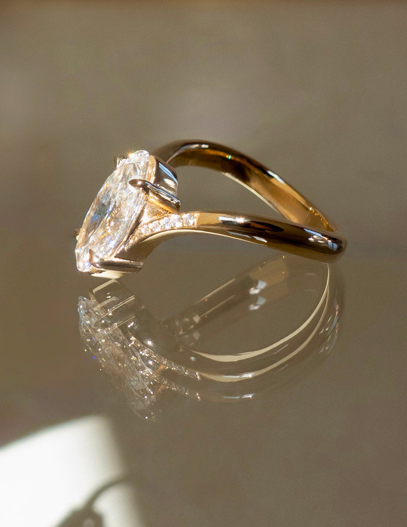 1.50CT-2.50CT Elongated Oval Cut Moissanite Pave Diamond Eve Engagement Ring