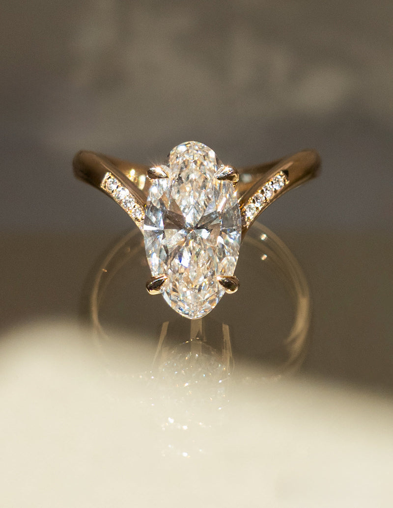 1.50CT-2.50CT Elongated Oval Cut Moissanite Pave Diamond Eve Engagement Ring