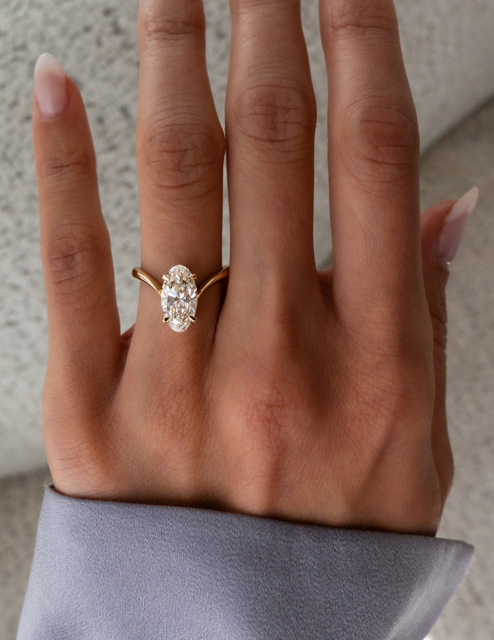 1.50CT-2.50CT Elongated Oval Cut Moissanite Diamond Eve Engagement Ring
