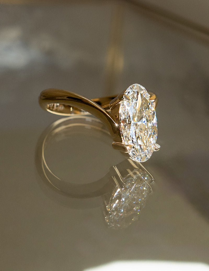 1.50CT-2.50CT Elongated Oval Cut Moissanite Diamond Eve Engagement Ring