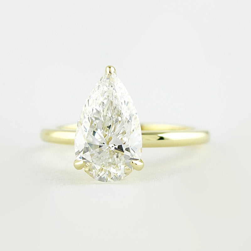 1.60 Ct Pear Solitaire Moissanite Diamond Engagement Ring