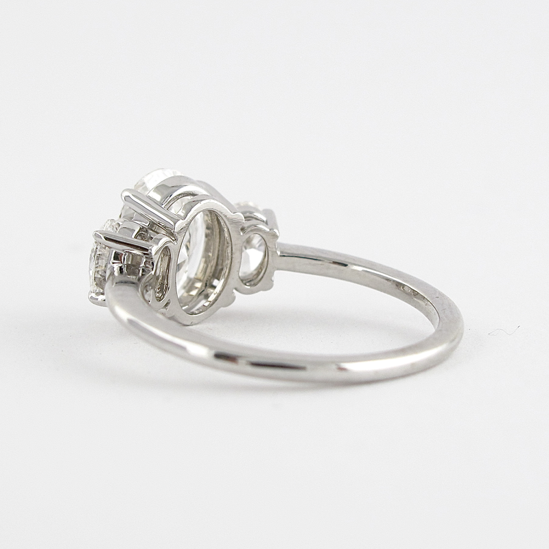 1.91CT Oval Cut Moissanite 3 Stone Engagement Ring