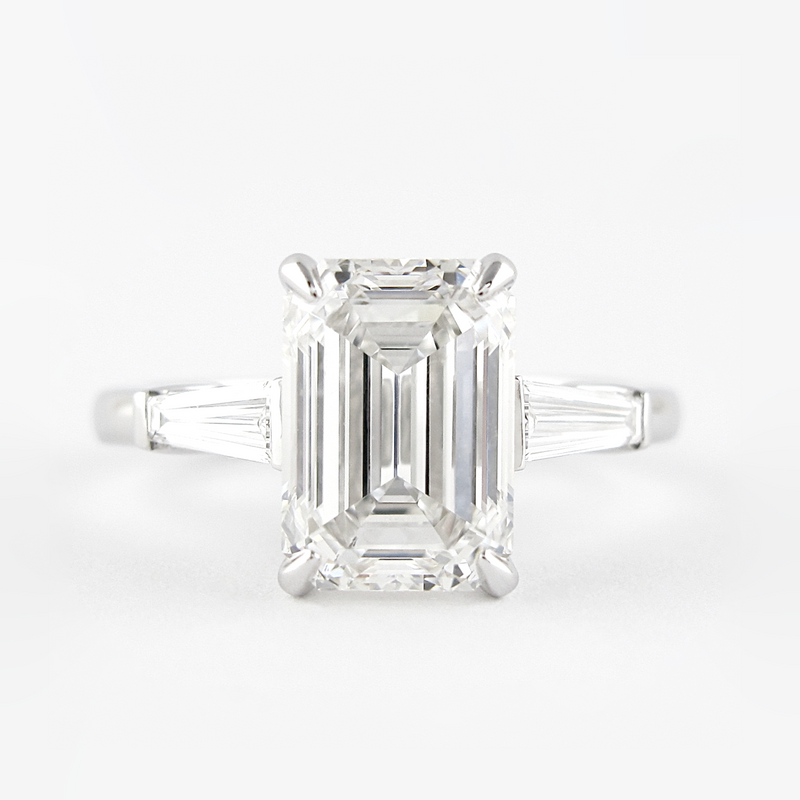 2.30CT Emerald Moissanite 3 Stones Engagement Ring