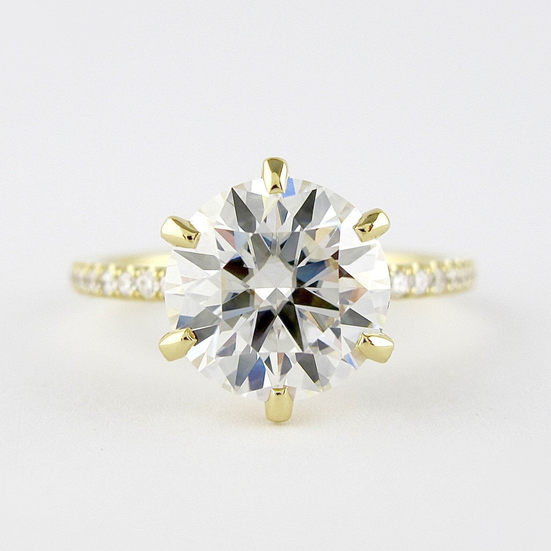 1.90CT Round Cut Moissanite Solitaire Diamond Prong Engagement Ring